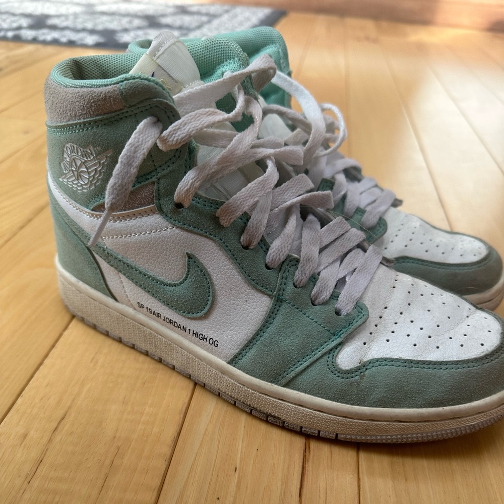 AIR JORDAN 1 HIGH CUSTOM MADE